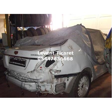 Geely Emgrand Çıkma Parça