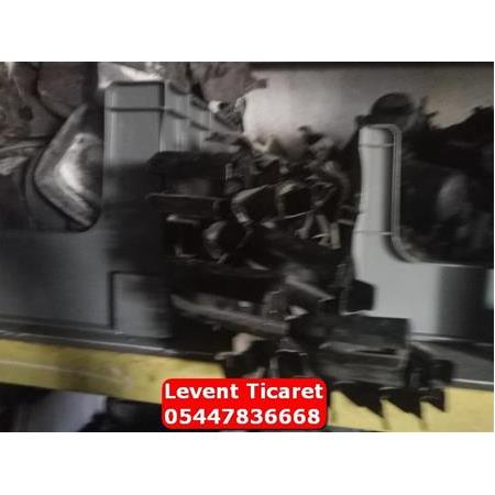 Kangoo 2 Sol Kayar Kapı Rayı