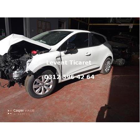 Clio Çıkma Sol Ön Kapı 2021 Model