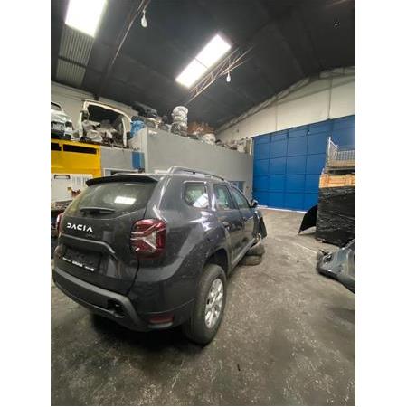 DACİA DUSTER SAĞ ORTA DİREK PLASTİĞİ 2023 MODEL