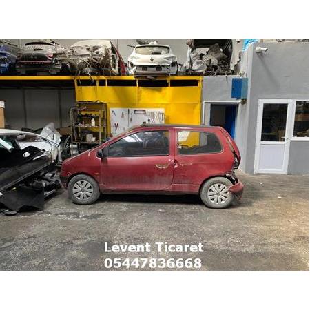 Renault Twingo Çıkma Sol Ön Kapı