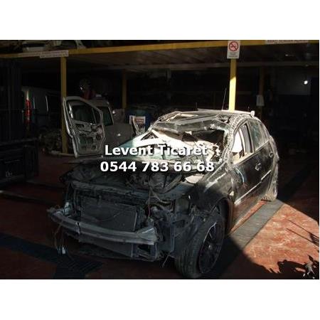 Megane 2 1.5 dCİ Çıkma Enjektör