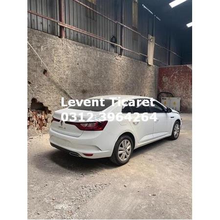 Megane 4 1.3 TCe EDC Çıkma Parça
