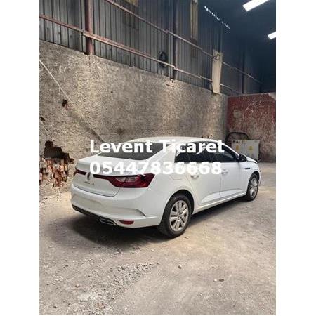 Megane 4 Çıkma Bagaj Amortisörü 904511213R